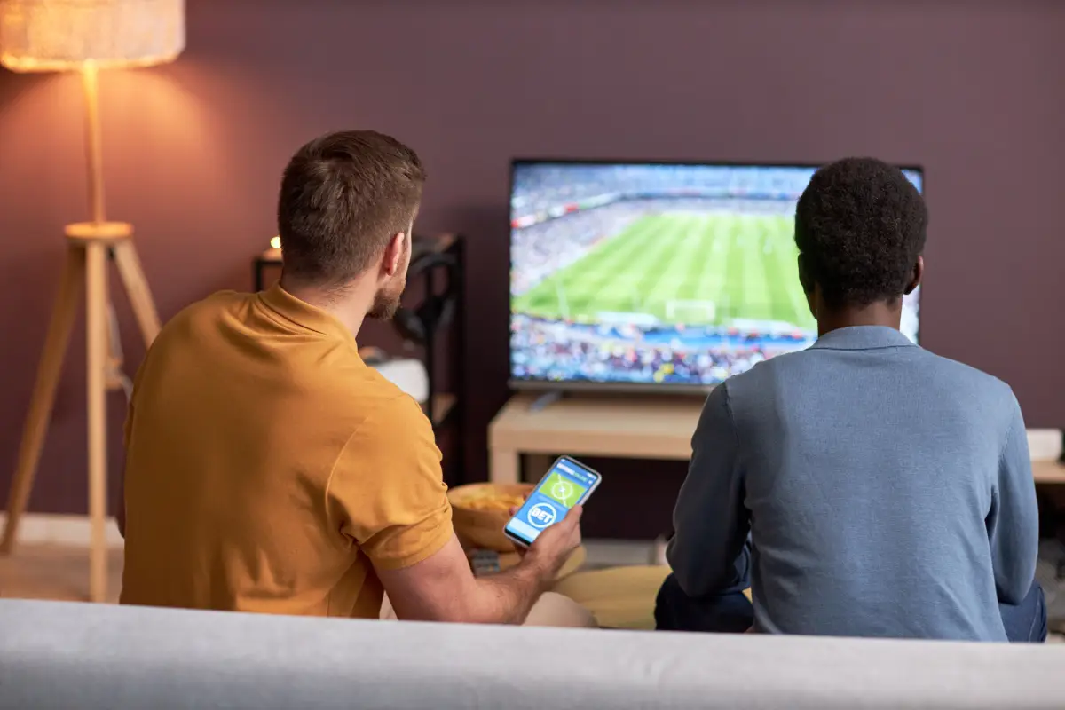 Who Does Sports Betting Belong To? Crypto.com and Kalshi Break Sports Betting's Monopoly