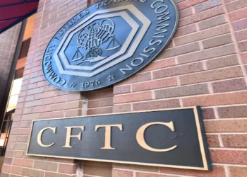Outgoing CFTC Commissioner Warns of Growth without Guardrails